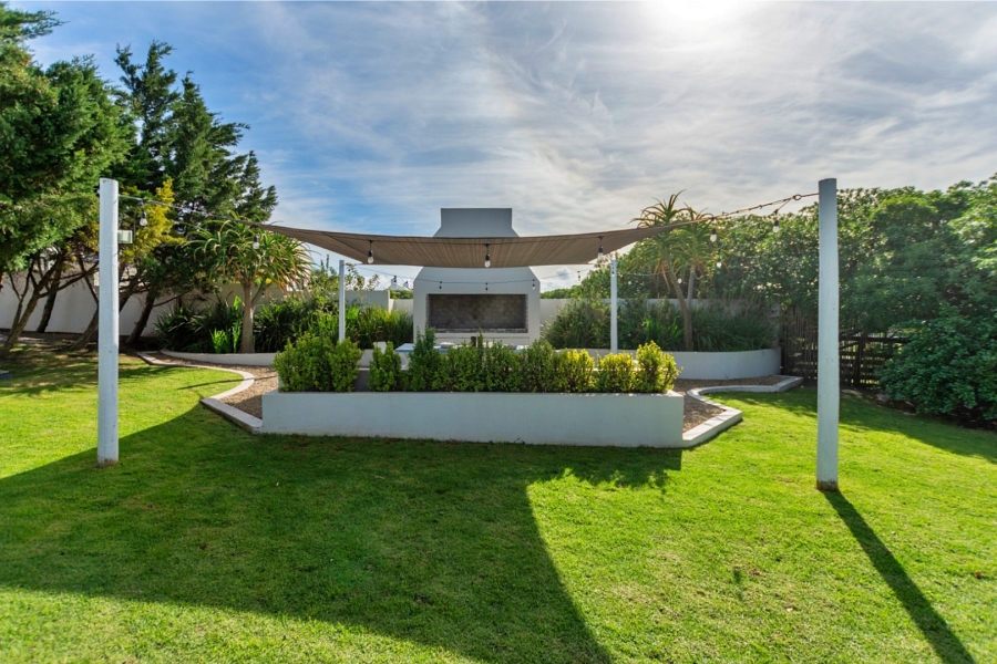 9 Bedroom Property for Sale in Olifantskop Western Cape